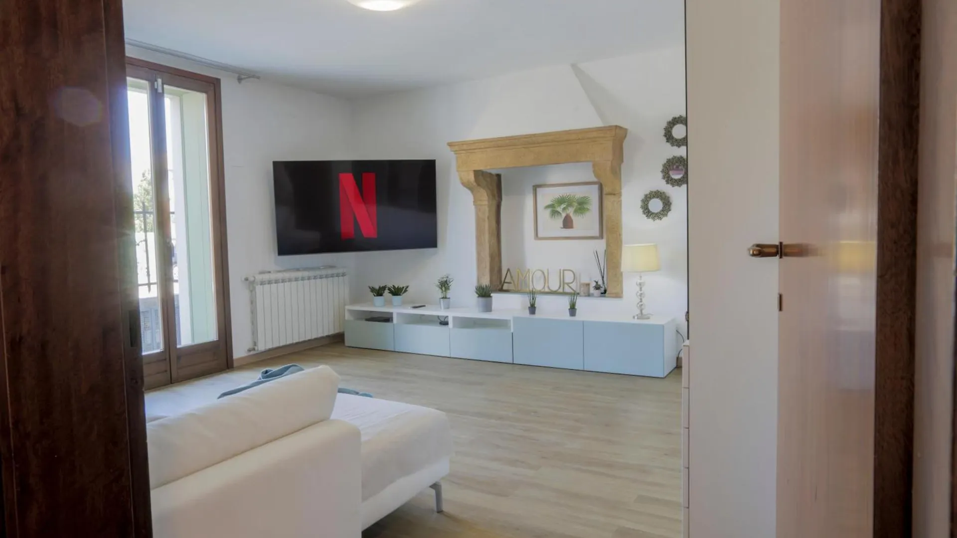 ורונה Elegant Apartment: Free Netflix, Wi-Fi & Parking דירה