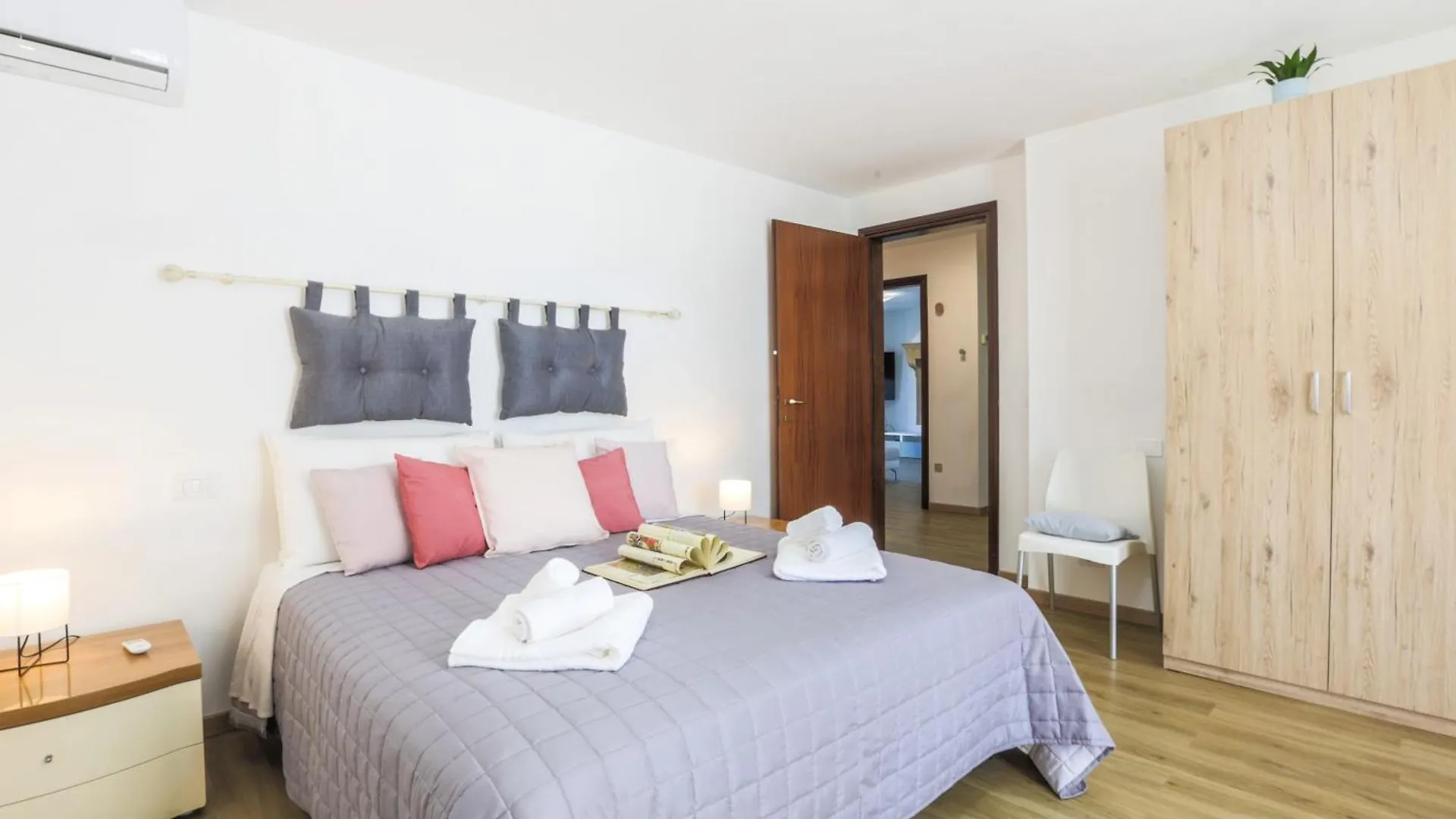 דירה ורונה Elegant Apartment: Free Netflix, Wi-Fi & Parking